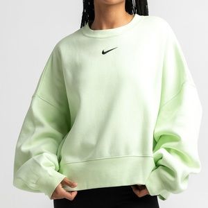Nike Cropped Green Sweatshirt